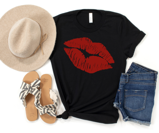 lip t shirt